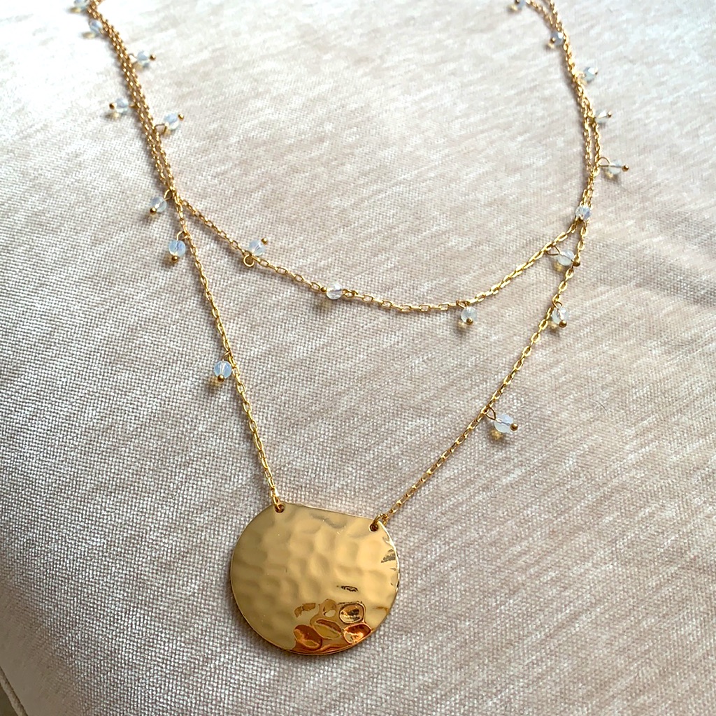 Textured Medallion Necklace